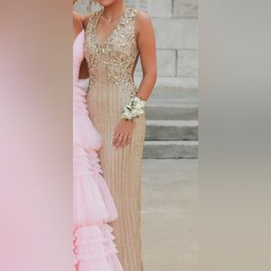 Sherri hill gold prom dress size 0 style:53915